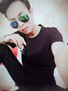 夏冰个人资料相片,光影交织下的魅力女神